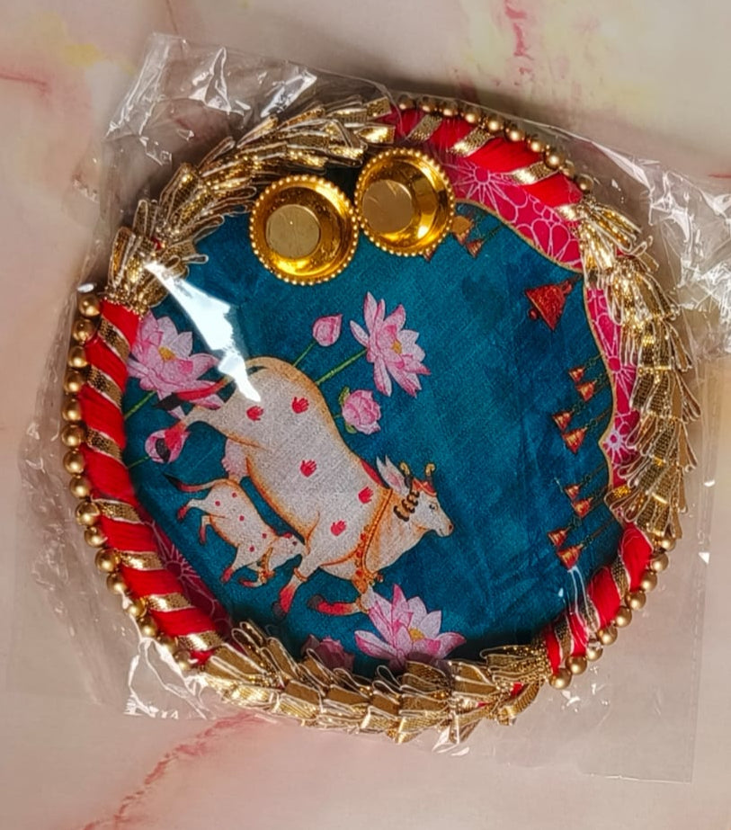Gomata Blessings Combo – Potli Pouch + MDF Kumkum Plate (Festival Return Gift)