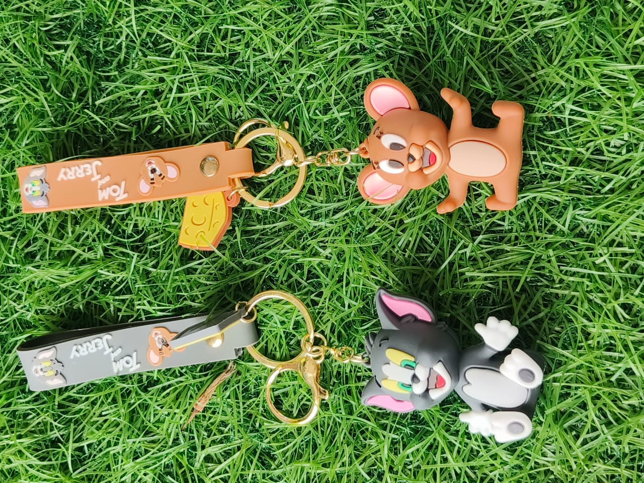 π Cute Cartoon Character Keychains β Collectible & Fun