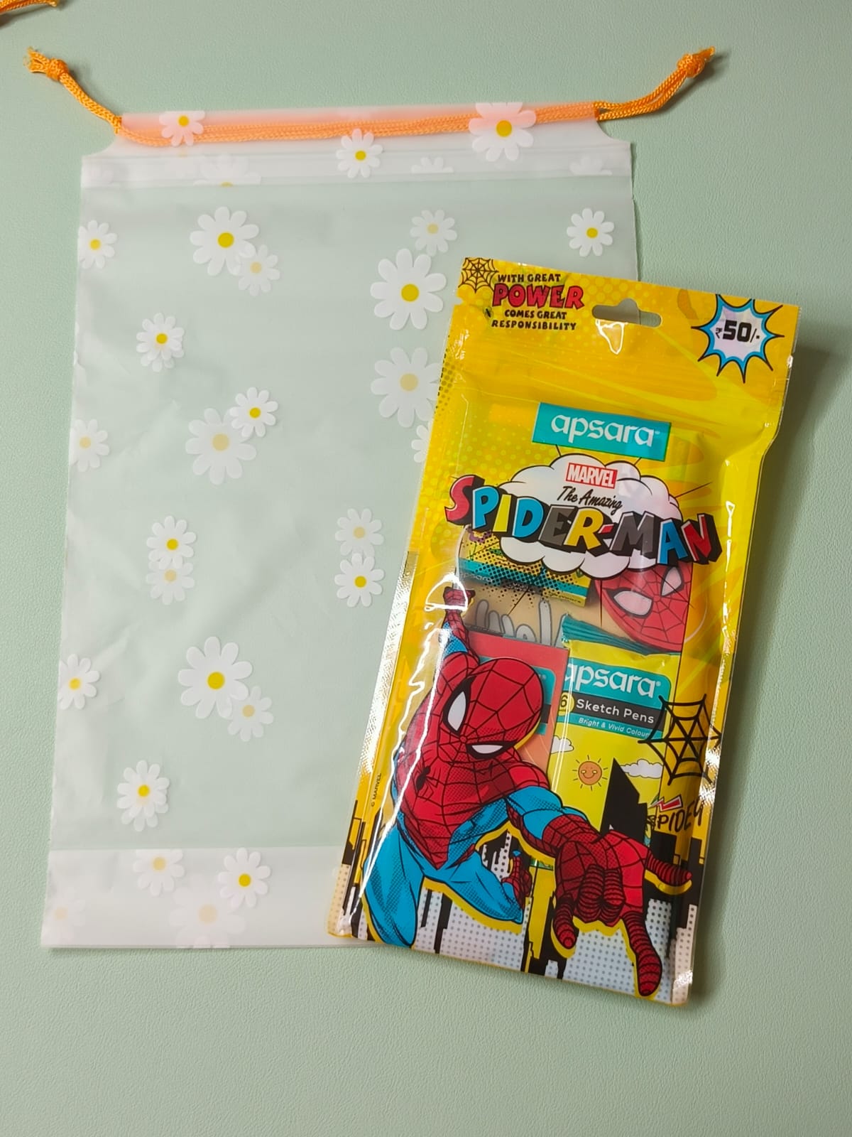 Superhero Stationery Gift Set with Daisy Pouch (Pack of 10 Sets)