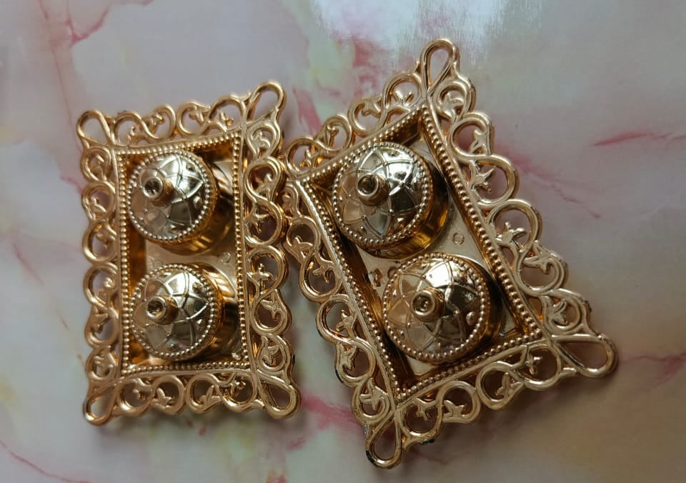 “Decorative Metal Kumkum Boxes | Small & Medium | Pooja Gift