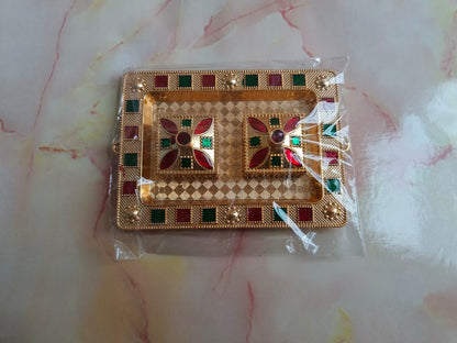 Decorative Metal Kumkum Boxes – Small & Medium (Traditional Pooja Gift Items)