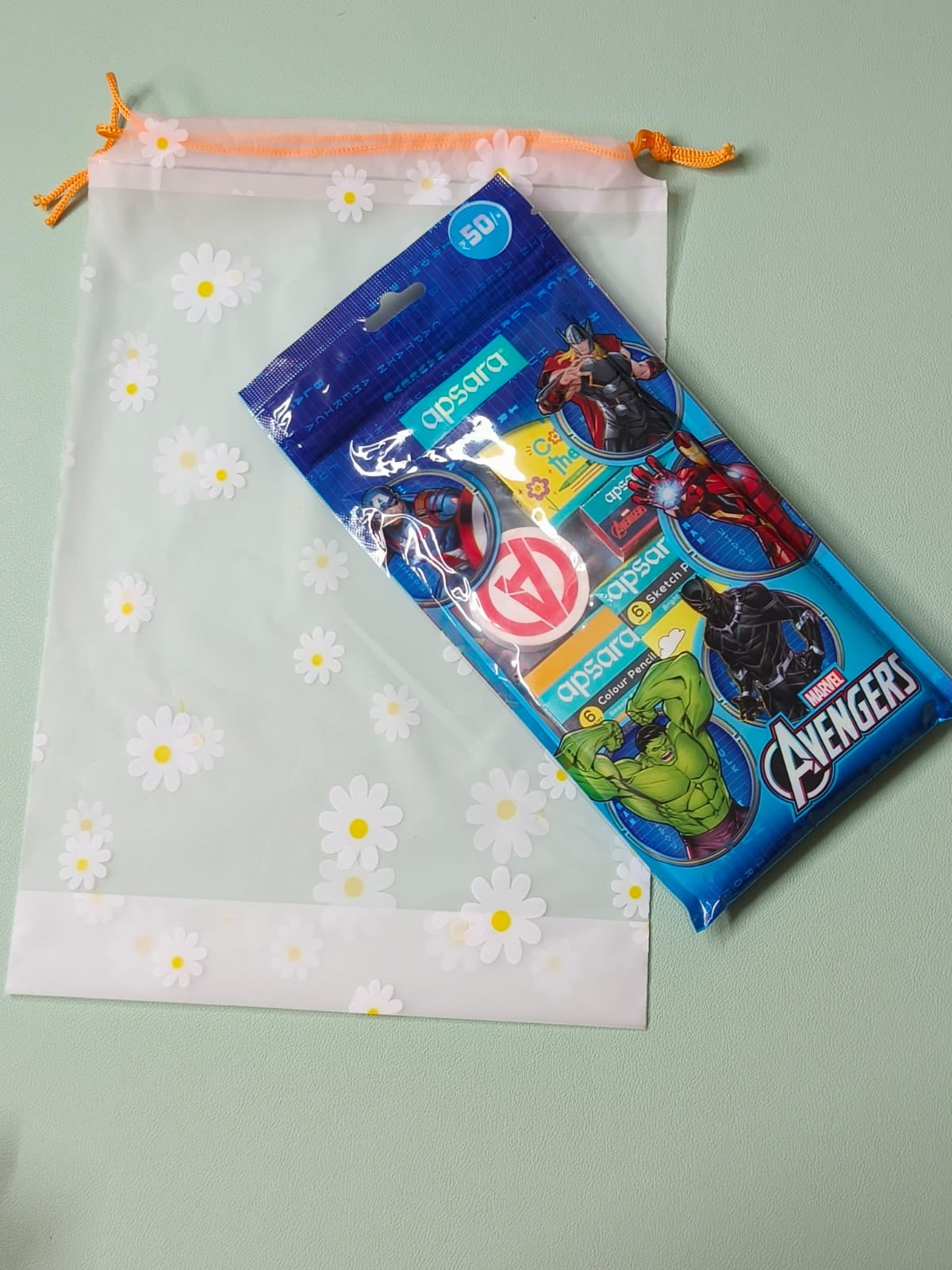 Superhero Stationery Gift Set with Daisy Pouch (Pack of 10 Sets)