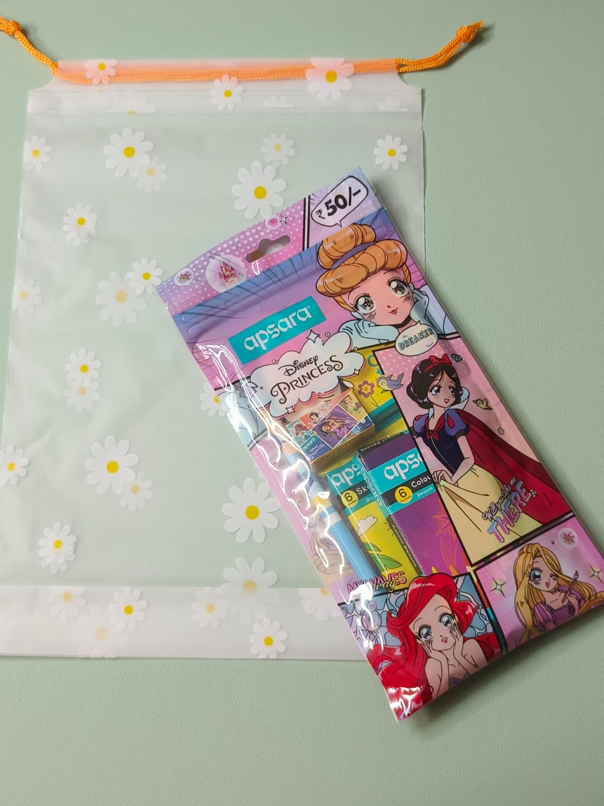 Princess Stationery Set with Daisy Pouch (Pack of 5 Sets)