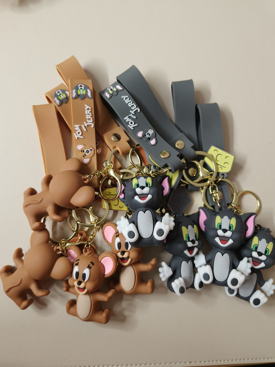 🔑 Cute Cartoon Character Keychains – Collectible & Fun- Assorted design Mixed set of 5