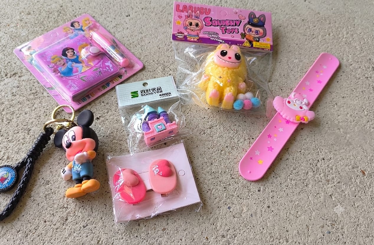 Girls Birthday Gift Hamper | Cute Kids Gift Set with Mini Diary, Squishy Toy & Accessories